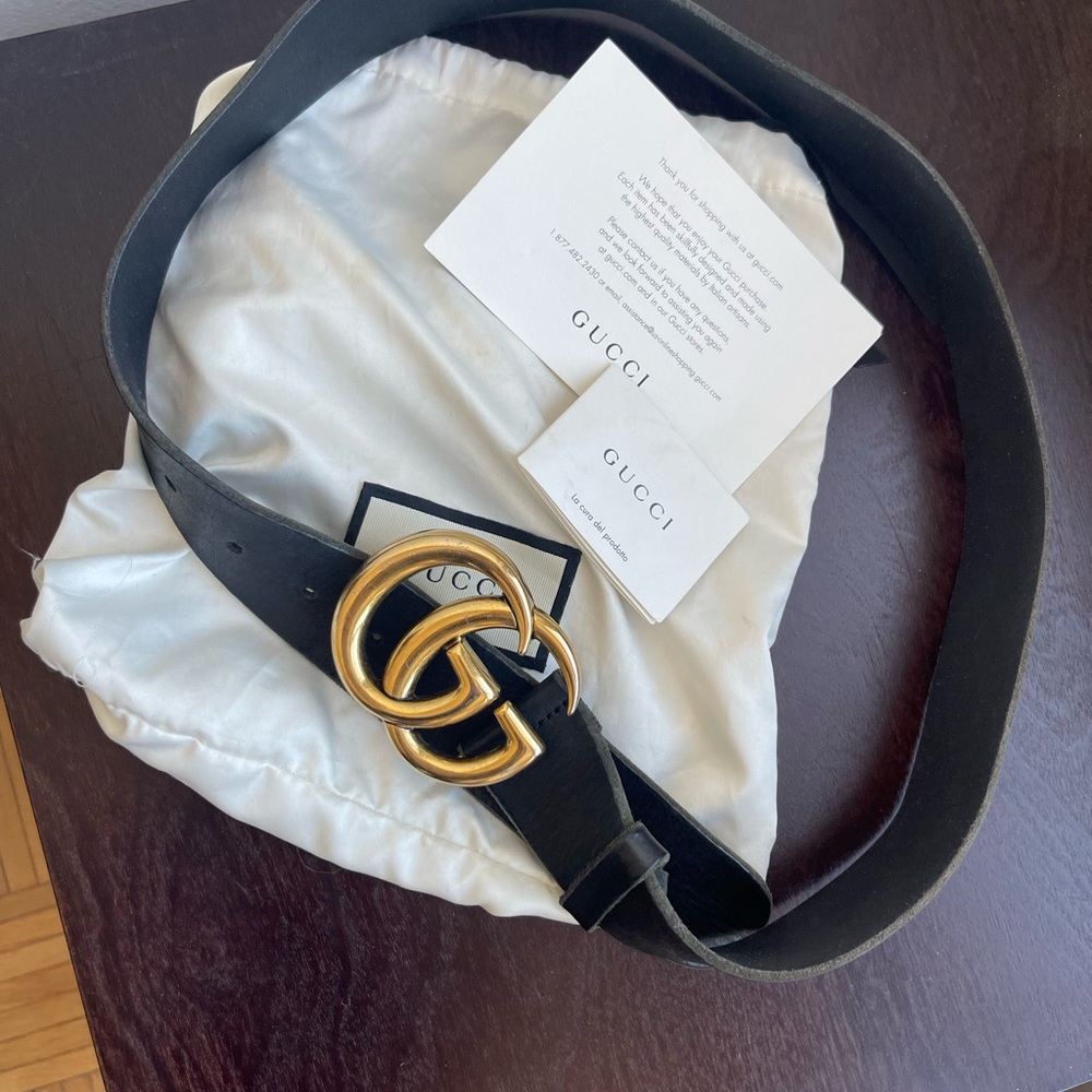 Authentic large Gucci GG belt with hood buckle - EXCELLENT CONDITION WITH TAGS